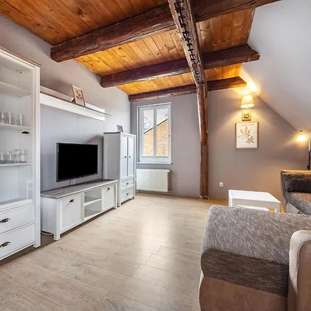 In Am Mueritzsee, Cleaning Included Apartment *