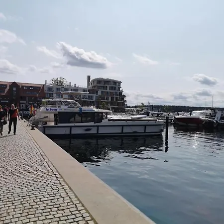 Apartment In Am Mueritzsee, Cleaning Included
